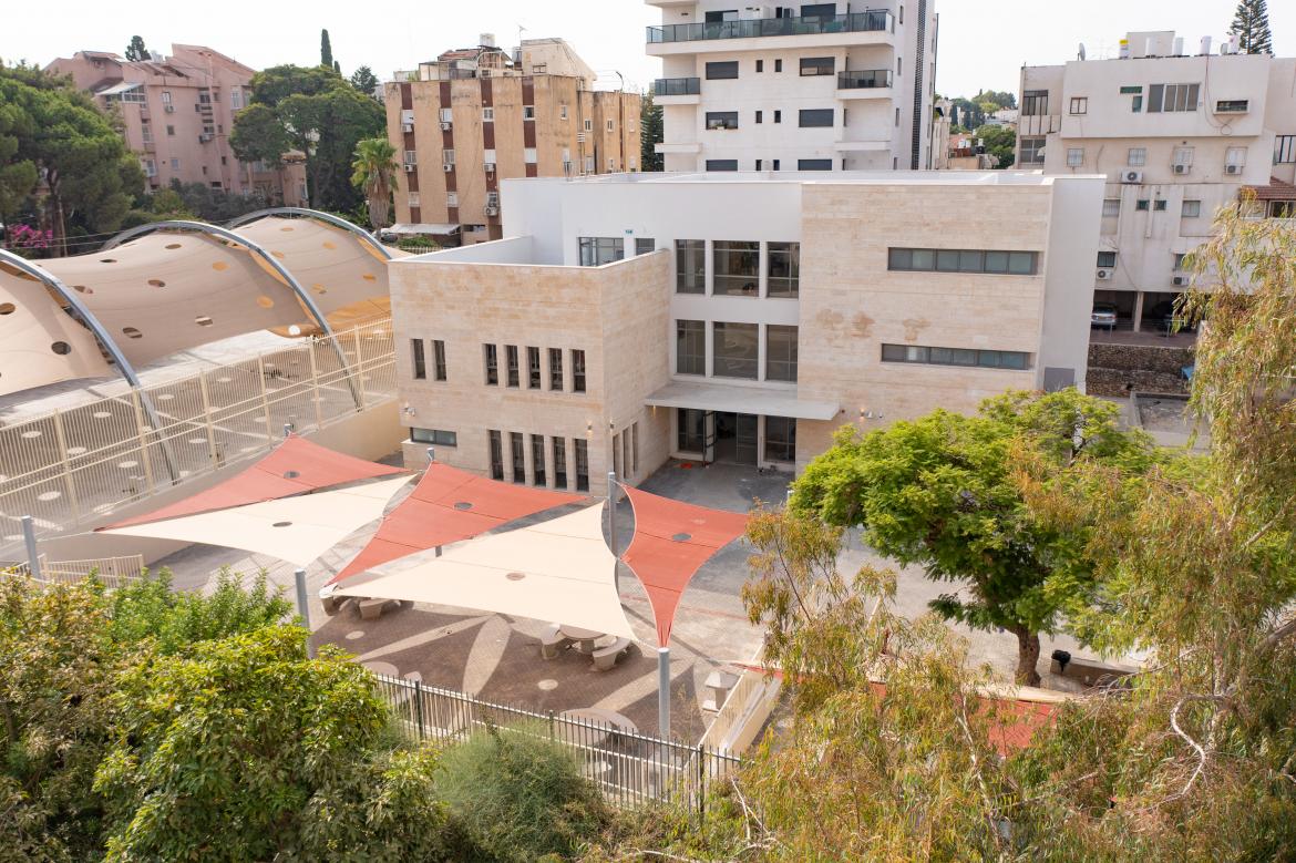 ביס בכור לוי 